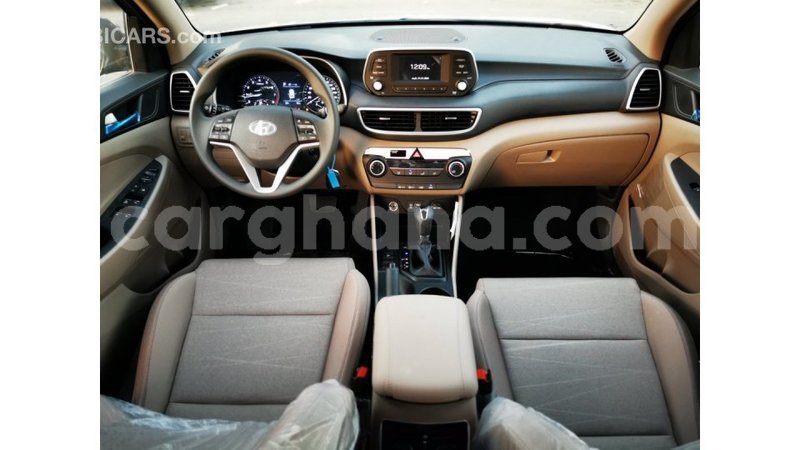 Big with watermark hyundai tucson ashanti import dubai 19918