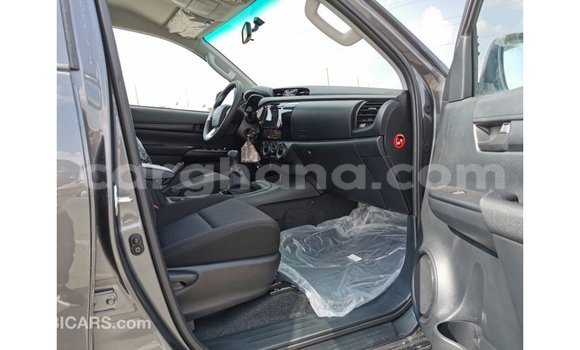 Buy Import Toyota Hilux Other Car in Import - Dubai in Ashanti Buy Import Toyota Hilux Other Car in Import - Dubai in Ashanti