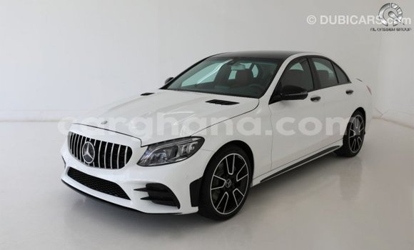 Ra Imported Mercedes-Benz A200 funfun Ọkọ̀ in Import - Dubai ni Ashanti Ra Imported Mercedes-Benz A200 funfun Ọkọ̀ in Import - Dubai ni Ashanti