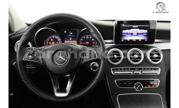 Ra Imported Mercedes-Benz A200 funfun Ọkọ̀ in Import - Dubai ni Ashanti Ra Imported Mercedes-Benz A200 funfun Ọkọ̀ in Import - Dubai ni Ashanti