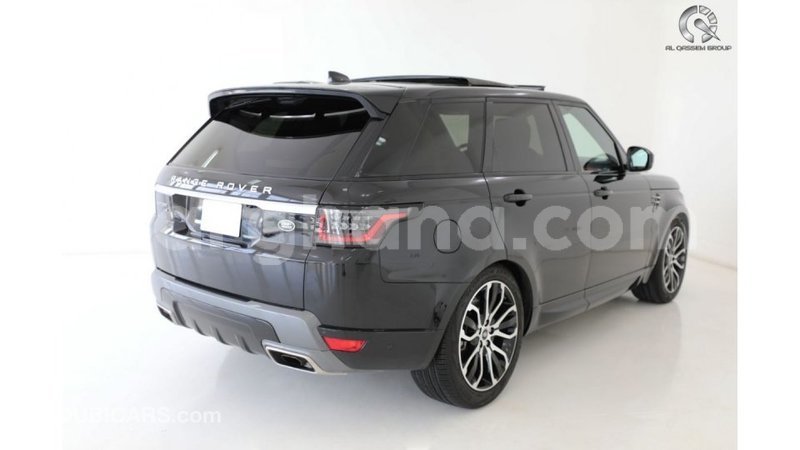 Big with watermark land rover range rover ashanti import dubai 19952