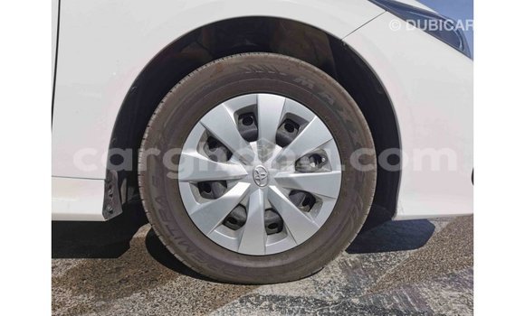 Sayi Imported Toyota Corolla White Mota in Import - Dubai a Ashanti Sayi Imported Toyota Corolla White Mota in Import - Dubai a Ashanti