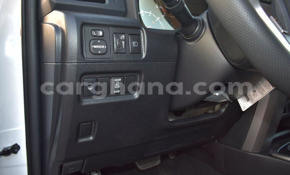 Ra Tuntun Toyota 4Runner funfun Ọkọ̀ in Import - Dubai ni Ashanti Ra Tuntun Toyota 4Runner funfun Ọkọ̀ in Import - Dubai ni Ashanti