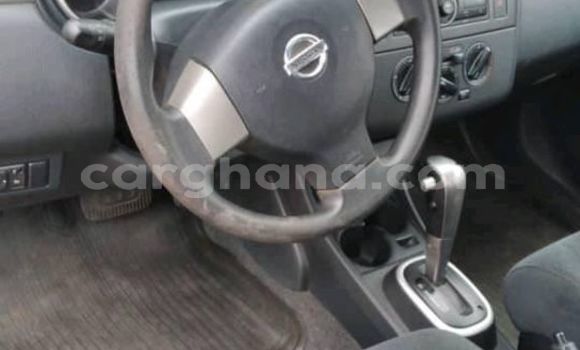Ra Àlòkù Nissan Versa funfun Ọkọ̀ in Accra ni Greater Accra Ra Àlòkù Nissan Versa funfun Ọkọ̀ in Accra ni Greater Accra