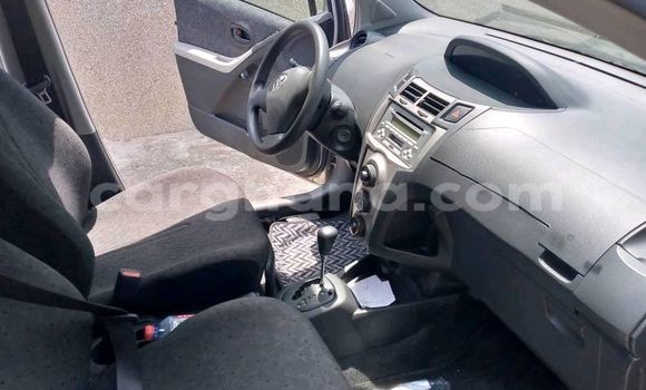 Ra Àlòkù Toyota Vitz Silver Ọkọ̀ in Accra ni Greater Accra Ra Àlòkù Toyota Vitz Silver Ọkọ̀ in Accra ni Greater Accra