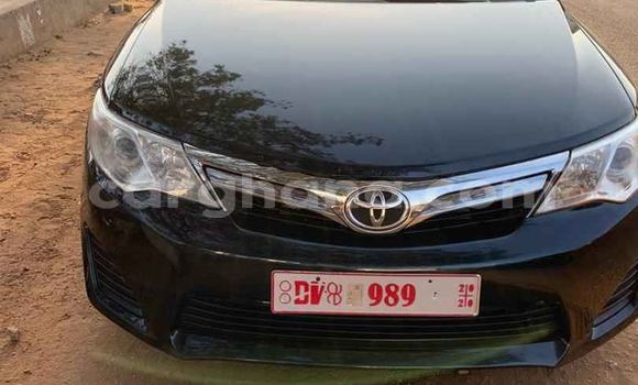 Sayi Na hannu Toyota Camry Black Mota in Accra a Greater Accra