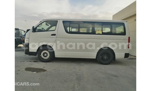 Buy Import Toyota Hiace White Car in Import - Dubai in Ashanti Buy Import Toyota Hiace White Car in Import - Dubai in Ashanti