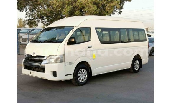 Sayi Imported Toyota Hiace White Mota in Import - Dubai a Ashanti Sayi Imported Toyota Hiace White Mota in Import - Dubai a Ashanti