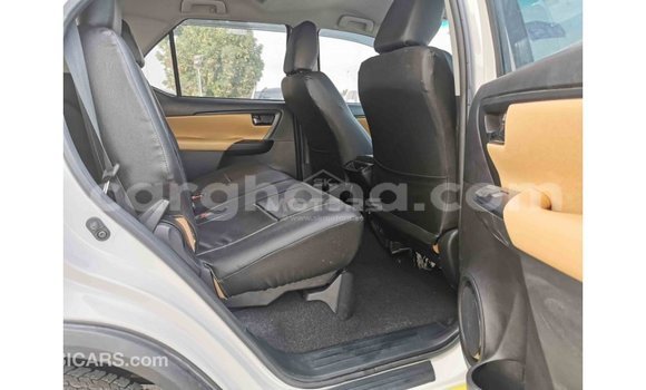 Sayi Imported Toyota Fortuner Sauran Mota in Import - Dubai a Ashanti Sayi Imported Toyota Fortuner Sauran Mota in Import - Dubai a Ashanti