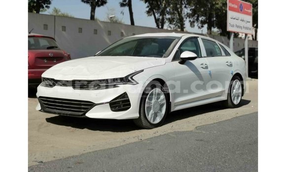 Sayi Imported Kia K5 White Mota in Import - Dubai a Ashanti Sayi Imported Kia K5 White Mota in Import - Dubai a Ashanti