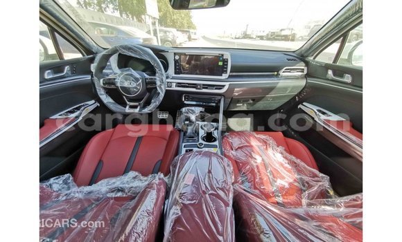 Sayi Imported Kia K5 White Mota in Import - Dubai a Ashanti Sayi Imported Kia K5 White Mota in Import - Dubai a Ashanti