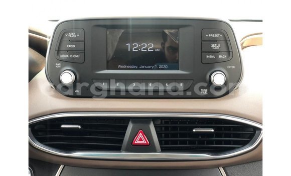 Ra Imported Hyundai Santa Fe funfun Ọkọ̀ in Import - Dubai ni Ashanti Ra Imported Hyundai Santa Fe funfun Ọkọ̀ in Import - Dubai ni Ashanti