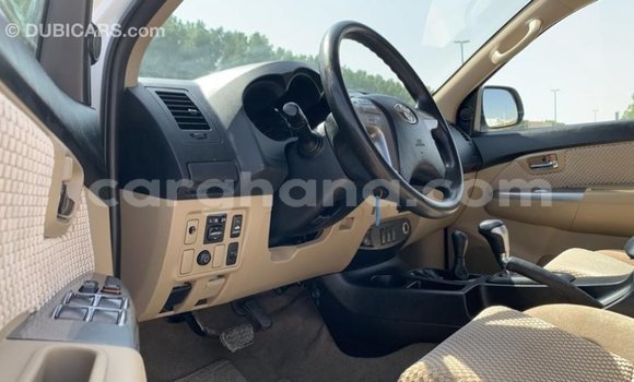 Ra Imported Toyota Fortuner funfun Ọkọ̀ in Import - Dubai ni Ashanti Ra Imported Toyota Fortuner funfun Ọkọ̀ in Import - Dubai ni Ashanti