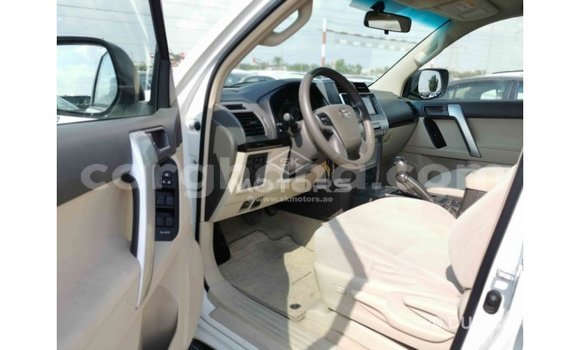 Sayi Imported Toyota Prado White Mota in Import - Dubai a Ashanti Sayi Imported Toyota Prado White Mota in Import - Dubai a Ashanti
