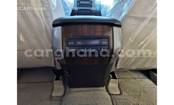 Sayi Imported Toyota Prado White Mota in Import - Dubai a Ashanti Sayi Imported Toyota Prado White Mota in Import - Dubai a Ashanti