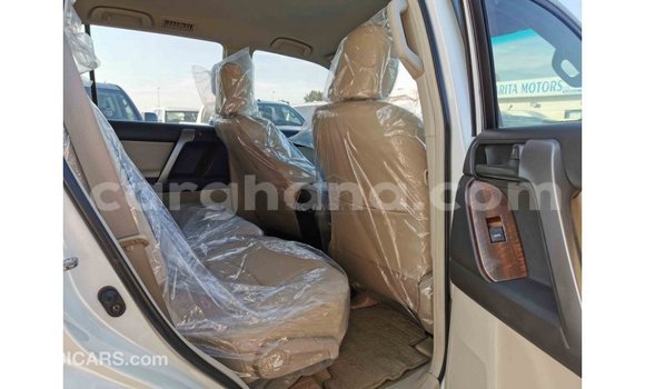 Sayi Imported Toyota Prado White Mota in Import - Dubai a Ashanti Sayi Imported Toyota Prado White Mota in Import - Dubai a Ashanti