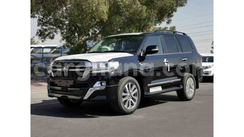 Big with watermark toyota land cruiser ashanti import dubai 20202