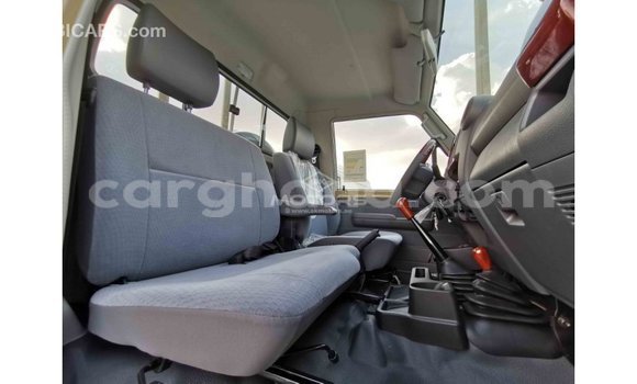 Sayi Imported Toyota Land Cruiser M Mota in Import - Dubai a Ashanti Sayi Imported Toyota Land Cruiser M Mota in Import - Dubai a Ashanti