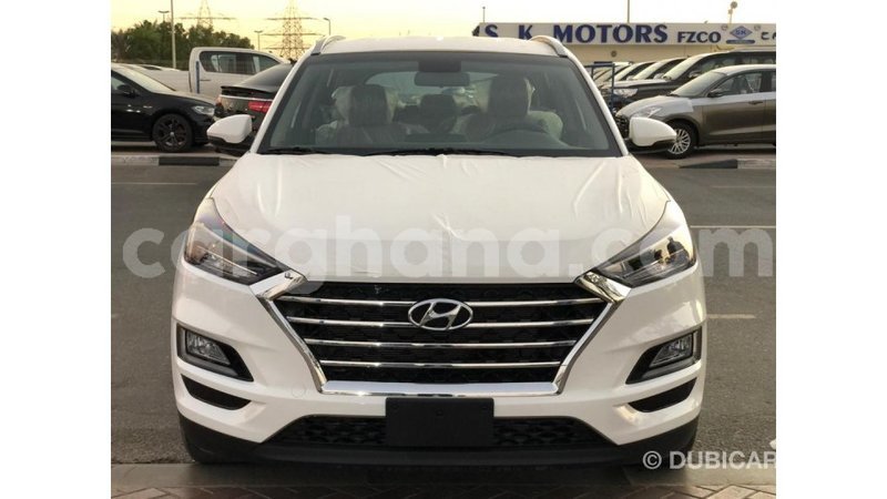 Big with watermark hyundai tucson ashanti import dubai 20220