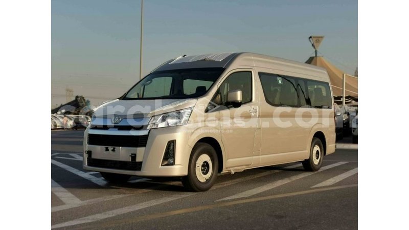 Big with watermark toyota hiace ashanti import dubai 20239