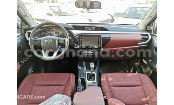 Ra Imported Toyota Hilux Black Ọkọ̀ in Import - Dubai ni Ashanti Ra Imported Toyota Hilux Black Ọkọ̀ in Import - Dubai ni Ashanti