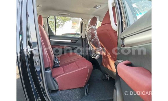 Ra Imported Toyota Hilux Black Ọkọ̀ in Import - Dubai ni Ashanti Ra Imported Toyota Hilux Black Ọkọ̀ in Import - Dubai ni Ashanti