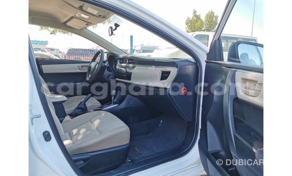 Sayi Imported Toyota Corolla White Mota in Import - Dubai a Ashanti Sayi Imported Toyota Corolla White Mota in Import - Dubai a Ashanti