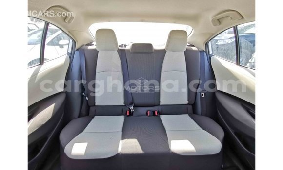 Buy Import Toyota Corolla White Car in Import - Dubai in Ashanti Buy Import Toyota Corolla White Car in Import - Dubai in Ashanti
