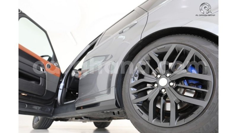 Big with watermark land rover range rover ashanti import dubai 20253