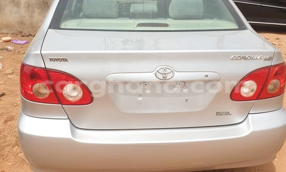 Sayi Na hannu Toyota Corolla Azurfa Mota in Sekondi a Yamma