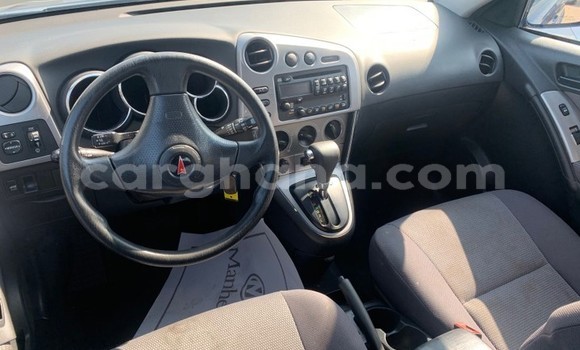 Ra Àlòkù Pontiac Vibe Blue Ọkọ̀ in Sekondi ni Oorun Ra Àlòkù Pontiac Vibe Blue Ọkọ̀ in Sekondi ni Oorun