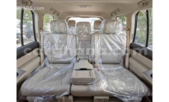 Ra Imported Toyota Land Cruiser funfun Ọkọ̀ in Import - Dubai ni Ashanti Ra Imported Toyota Land Cruiser funfun Ọkọ̀ in Import - Dubai ni Ashanti