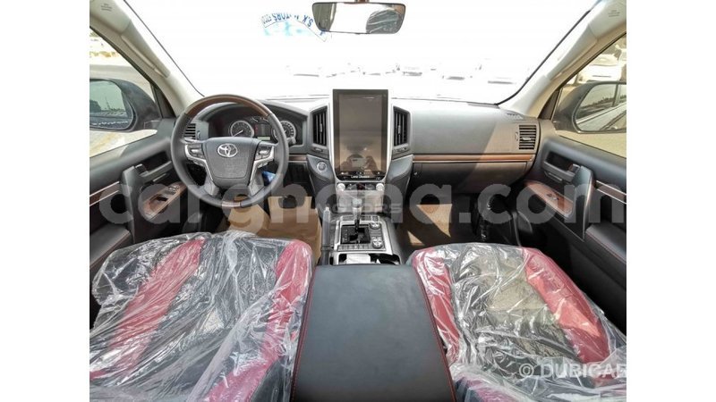 Big with watermark toyota land cruiser ashanti import dubai 20284