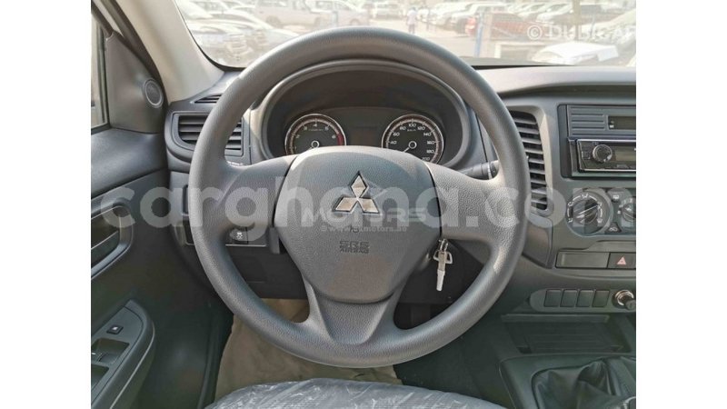 Big with watermark mitsubishi l200 ashanti import dubai 20331