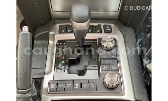 Ra Imported Toyota Land Cruiser funfun Ọkọ̀ in Import - Dubai ni Ashanti Ra Imported Toyota Land Cruiser funfun Ọkọ̀ in Import - Dubai ni Ashanti