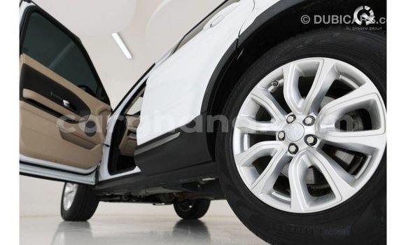 Sayi Imported Land Rover Range Rover White Mota in Import - Dubai a Ashanti Sayi Imported Land Rover Range Rover White Mota in Import - Dubai a Ashanti