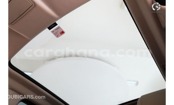 Sayi Imported Land Rover Range Rover White Mota in Import - Dubai a Ashanti Sayi Imported Land Rover Range Rover White Mota in Import - Dubai a Ashanti