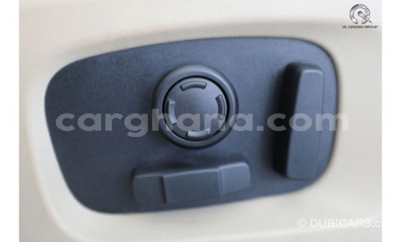 Sayi Imported Land Rover Range Rover White Mota in Import - Dubai a Ashanti Sayi Imported Land Rover Range Rover White Mota in Import - Dubai a Ashanti