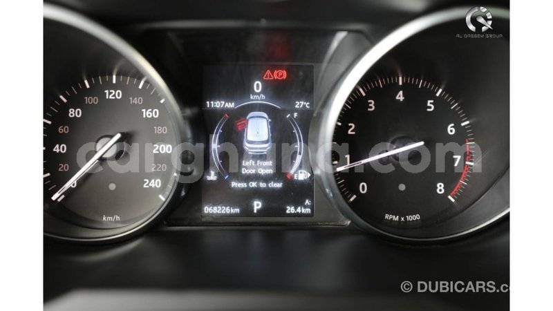 Big with watermark land rover range rover ashanti import dubai 20358