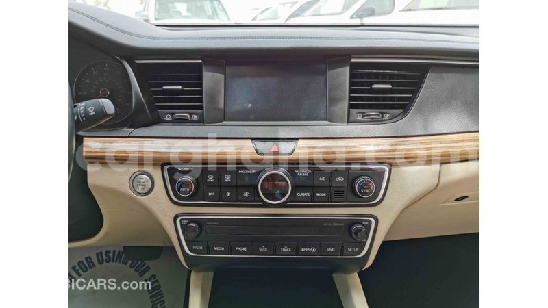 Big with watermark kia cadenza ashanti import dubai 20360