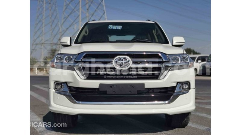 Big with watermark toyota land cruiser ashanti import dubai 20426