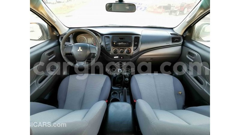 Big with watermark mitsubishi l200 ashanti import dubai 20431