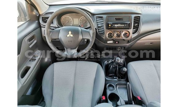 Buy Import Mitsubishi L200 White Car in Import - Dubai in Ashanti Buy Import Mitsubishi L200 White Car in Import - Dubai in Ashanti