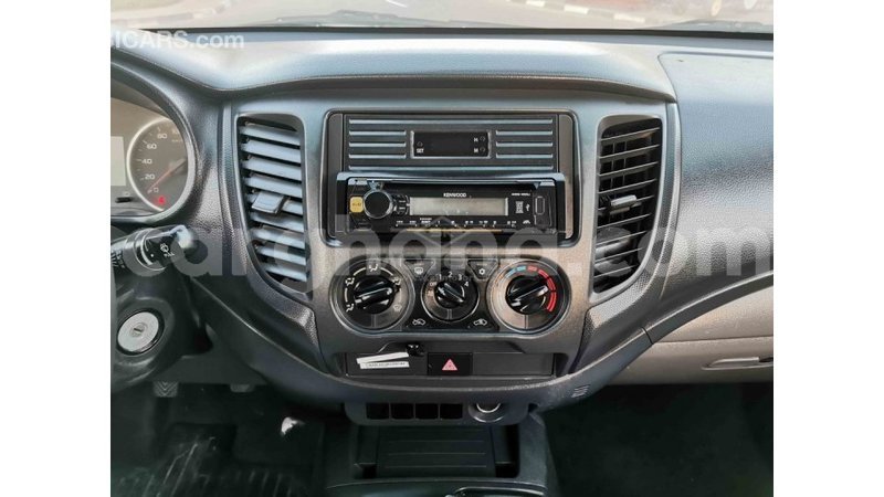 Big with watermark mitsubishi l200 ashanti import dubai 20431