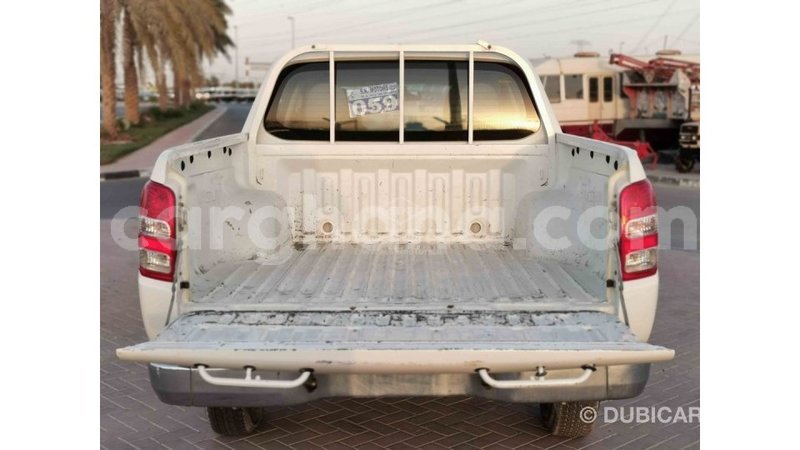 Big with watermark mitsubishi l200 ashanti import dubai 20431