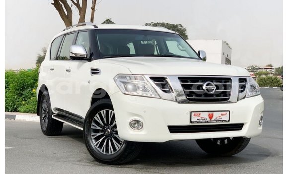 Buy Import Nissan Patrol White Car in Import - Dubai in Ashanti Buy Import Nissan Patrol White Car in Import - Dubai in Ashanti