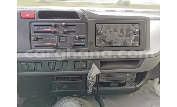 Buy Import Toyota Coaster White Car in Import - Dubai in Ashanti Buy Import Toyota Coaster White Car in Import - Dubai in Ashanti