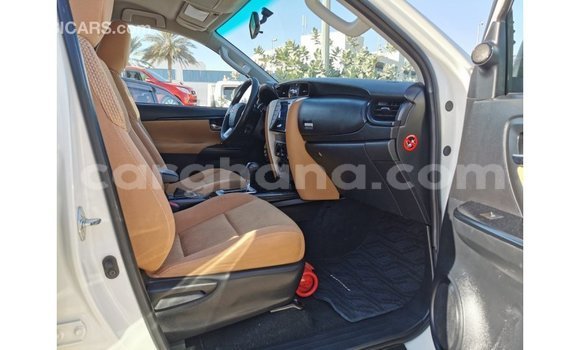 Buy Import Toyota Fortuner White Car in Import - Dubai in Ashanti Buy Import Toyota Fortuner White Car in Import - Dubai in Ashanti