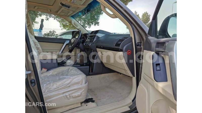 Big with watermark toyota prado ashanti import dubai 20476