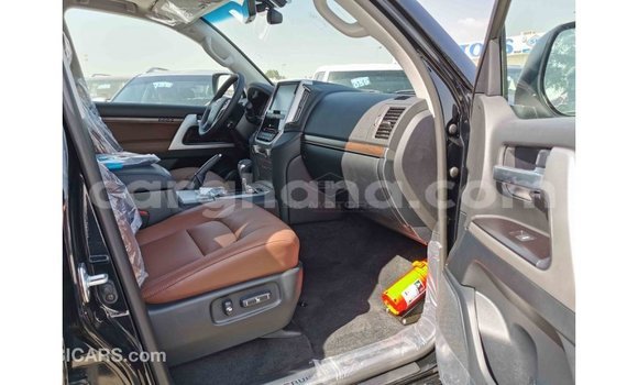 Buy Import Toyota Land Cruiser Black Car in Import - Dubai in Ashanti Buy Import Toyota Land Cruiser Black Car in Import - Dubai in Ashanti